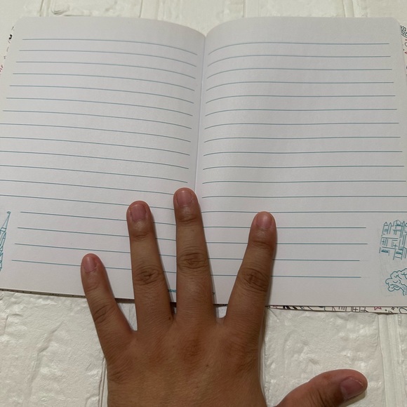 Walt Disney World 2017 Thin Notebook - Picture 11 of 14